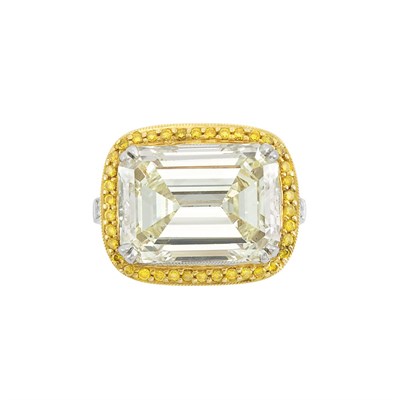 Lot 443 - Platinum, Gold, Diamond and Yellow Diamond Ring