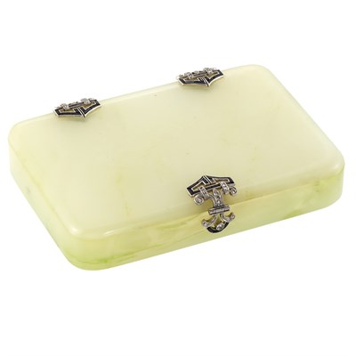 Lot 1160 - Agate, Platinum, Diamond and Black Onyx Box