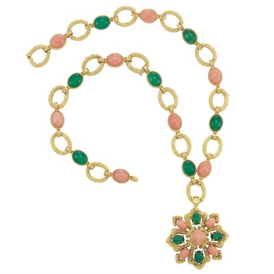 Lot 150 - Gold, Coral and Green Onyx Pendant-Necklace, Van Cleef & Arpels, France
