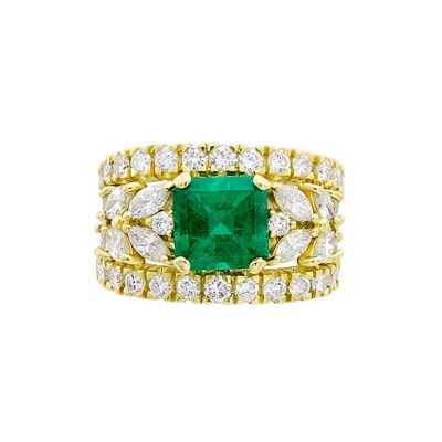 Lot 119 - Wide Gold, Emerald and Diamond Ring