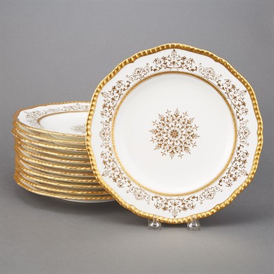 Lot 473 - Set of Twelve Coalport Gilt Decorated...