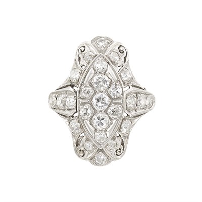 Lot 1046 - White Gold and Diamond Ring