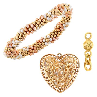 Lot 1223 - Group of Jewelry Fragments and Jewelry
