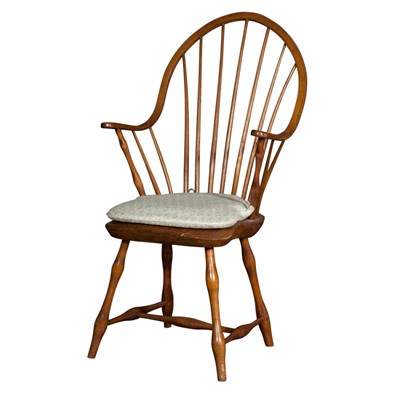 Lot 165 - Windsor Continuous Armchair Early 19th century