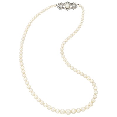 Lot 476 - Natural Pearl Necklace with Platinum, Pearl and Diamond Clasp