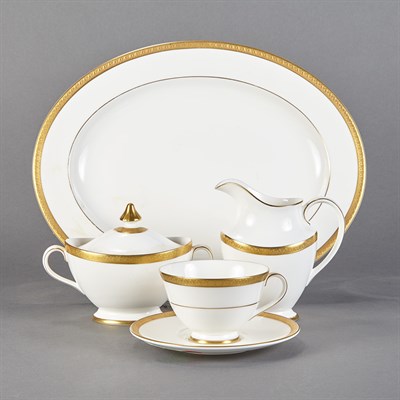Lot 245 - Royal Doulton Porcelain Dinner Service In the...