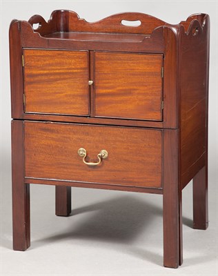 Lot 302 - George III Mahogany Bedside Cupboard Height 32...