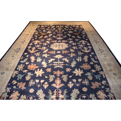 Lot 503 - Indo-Heriz Carpet India, contemporary The...