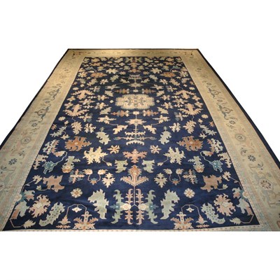 Lot 353 - Indo-Serapi Carpet India, contemporary The...