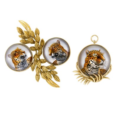 Lot 55 - Gold and Reverse Crystal Intaglio Brooch and Pendant-Brooch, Raymond Yard