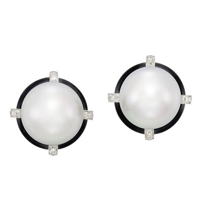Lot 320 - Pair of Platinum, South Sea Cultured Pearl, Diamond and Black Enamel Earclips