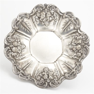 Lot 359 - Reed & Barton Sterling Silver Footed Tazza...