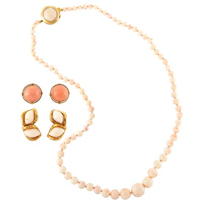 Lot 1320 - Gold and Angel Skin Coral Necklace and Pair of Earrings and Pair of Gold and Coral Earrings