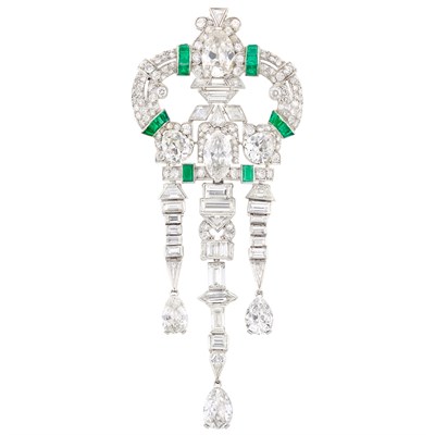 Lot 465 - Art Deco Platinum, Diamond and Emerald Brooch