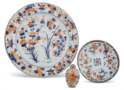 Lot 143 - Group of Chinese Imari Porcelain Articles 18th...