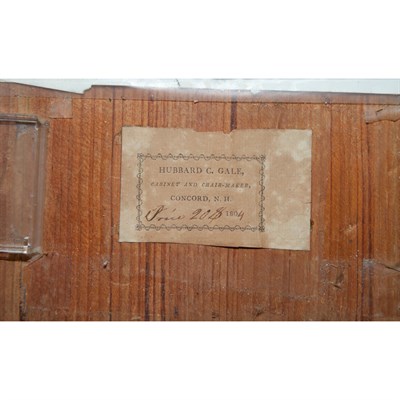 Lot 189 - Federal Mahogany Bowfronted Chest of Drawers...