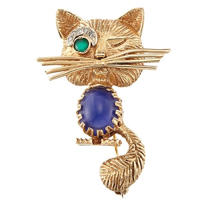 Lot 1104 - Gold Cat Pin
