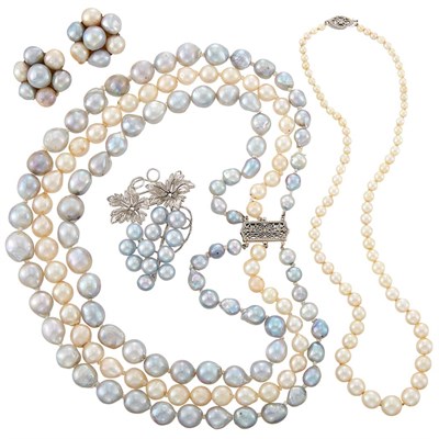 Lot 1400 - Group of Cultured Pearl Necklaces, Pins and Earrings
