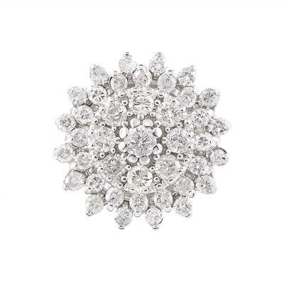 Lot 1117 - White Gold and Diamond Cluster Ring