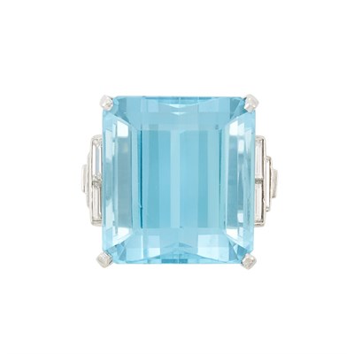 Lot 319 - Platinum, Aquamarine and Diamond Ring