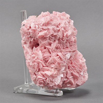 Lot 1142 - Rhodocrosite Extremely rich and important...