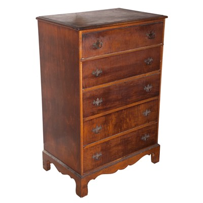 Lot 100 - Georgian Style Mahogany Chest of Drawers...