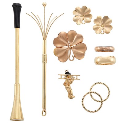 Lot 1515 - Group of Gold Jewelry