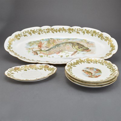 Lot 681 - Limoges Porcelain Fish Service Comprising ten...