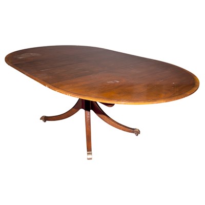 Lot 199 - George III Style Mahogany Extension Dining...