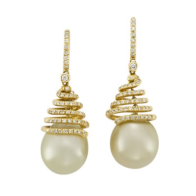 Lot 19 - Pair of Gold, Golden South Sea Cultured Pearl and Diamond Pendant-Earrings, Piranesi