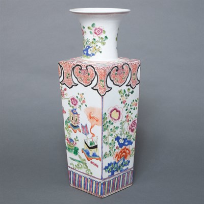 Lot 309 - Chinese Famille Rose Porcelain Vase Height 18...