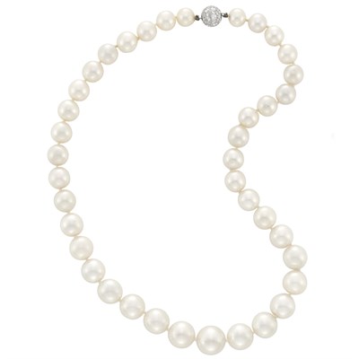 Lot 3162 - South Sea Cultured Pearl Necklace with White Gold and Diamond Ball Clasp