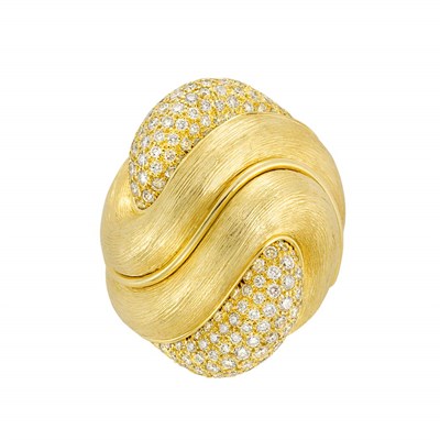 Lot 182 - Gold and Diamond Bombe Ring, Henry Dunay
