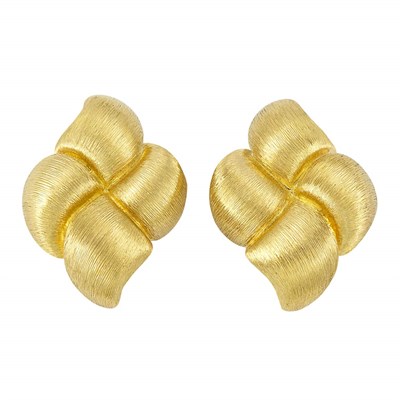 Lot 183 - Pair of Gold Earclips, Henry Dunay