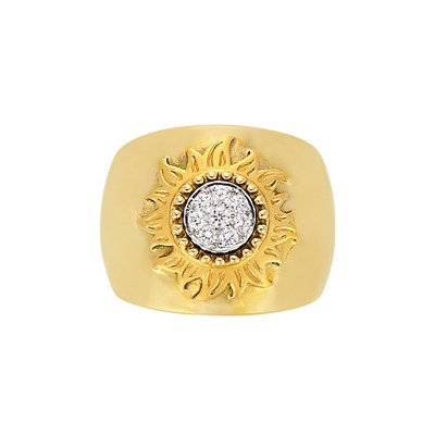 Lot 3018 - Two-Color Gold and Diamond Ring, Carrera y Carrera