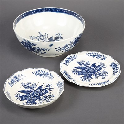 Lot 357 - Dr. Wall Worcester Blue and White Porcelain...