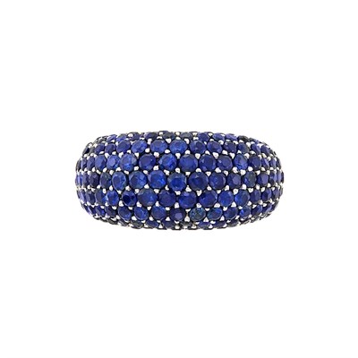 Lot 3255 - While Gold and Sapphire Ring