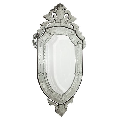 Lot 156 - Venetian Style Mirror Framed Mirror Of shield...