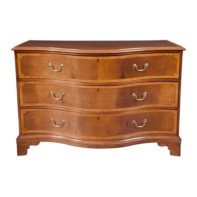 Lot 517 - Georgian Style Mahogany Serpentine Front Chest...