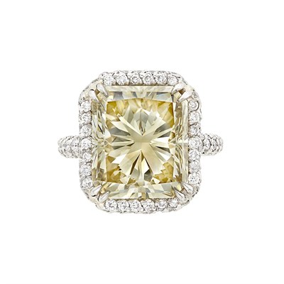 Lot 3431 - Platinum, Fancy Brownish Yellow Diamond and Diamond Ring