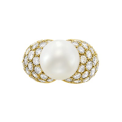 Lot 3300 - Gold, Cultured Pearl and Diamond Ring