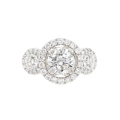 Lot 3364 - White Gold and Diamond Ring