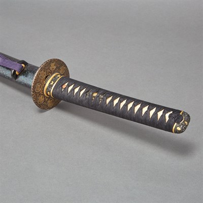 Lot 35 - Katana Nanbokucho Period, attributed to the...