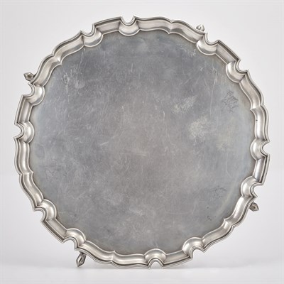 Lot 415 - George V Sterling Silver Salver By Jay Richard...