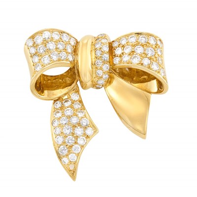 Lot 289 - Gold and Diamond Bow Brooch