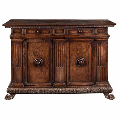 Lot 272 - Italian Renaissance Walnut Credenza 16th...
