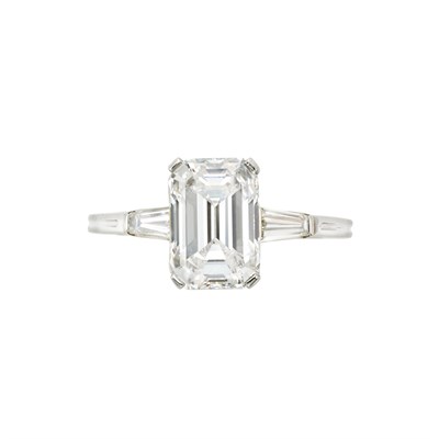 Lot 435 - Platinum and Diamond Ring, Tiffany & Co.