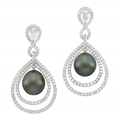 Lot 262 - Pair of White Gold, Diamond and Tahitian Gray Cultured Pearl Pendant-Earrings