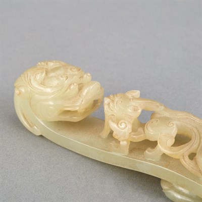 Lot 130 - Two Chinese Jade Belt Hooks Qing Dynasty Each...
