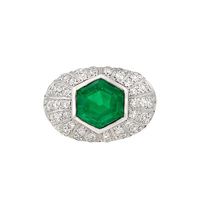 Lot 352 - Platinum, White Gold, Emerald and Diamond Ring